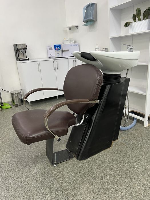 Мебель для салона красоты б/у