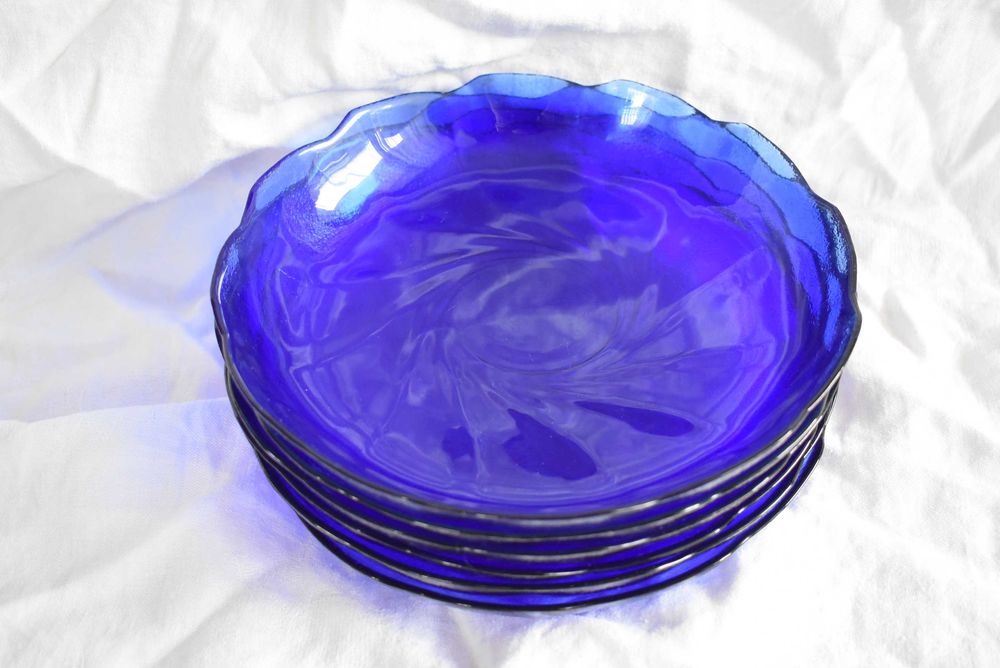 Talerze obiadowe głębokie Arcoroc France cobalt blue
