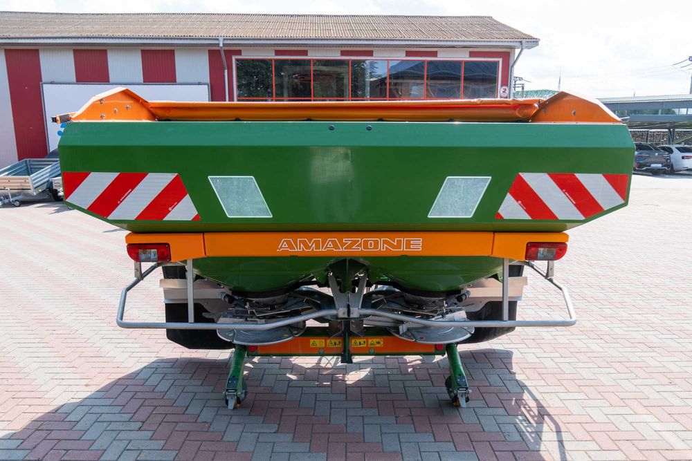 Розкидач мінеральних добрив