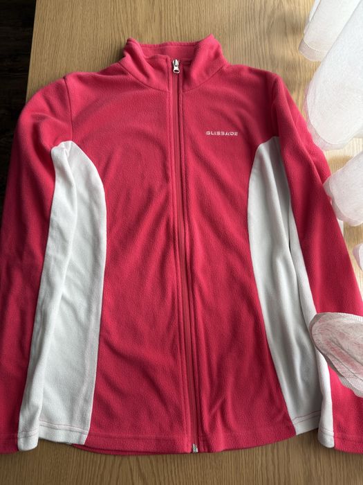 Фліска    М /46    приємна   до   тіла ,   легенька