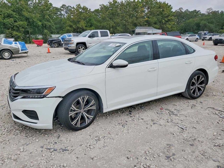 2022 VOLKSWAGEN Passat