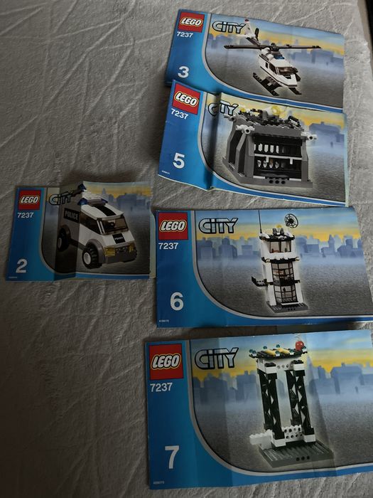 Zestaw instrukcji Lego Policja 7237
