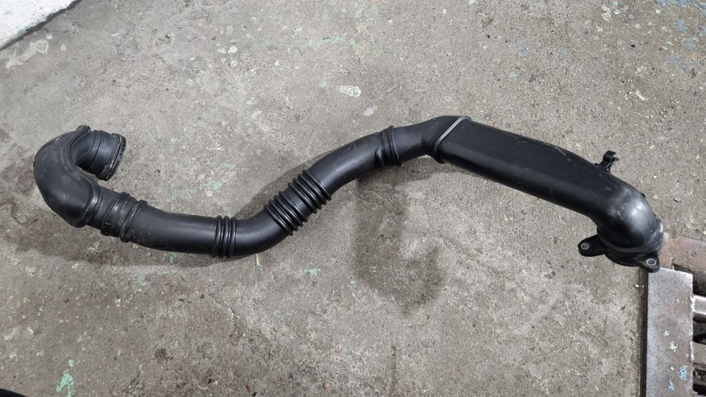 Przewód wąż rura intercoolera A20DTH 2.0 cdti opel astra j zafira c