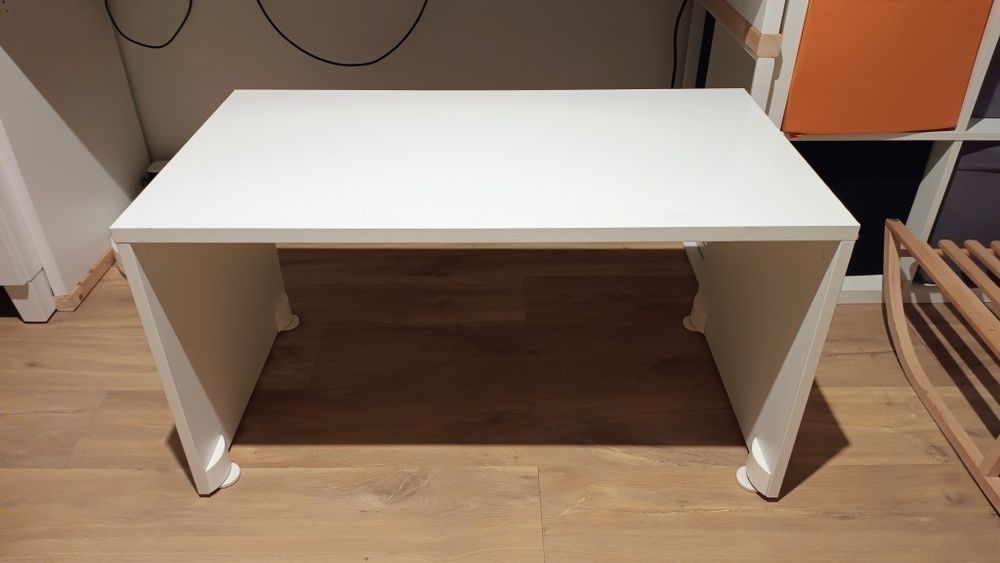 Biurko/stolik dla dziecka 90x50x48