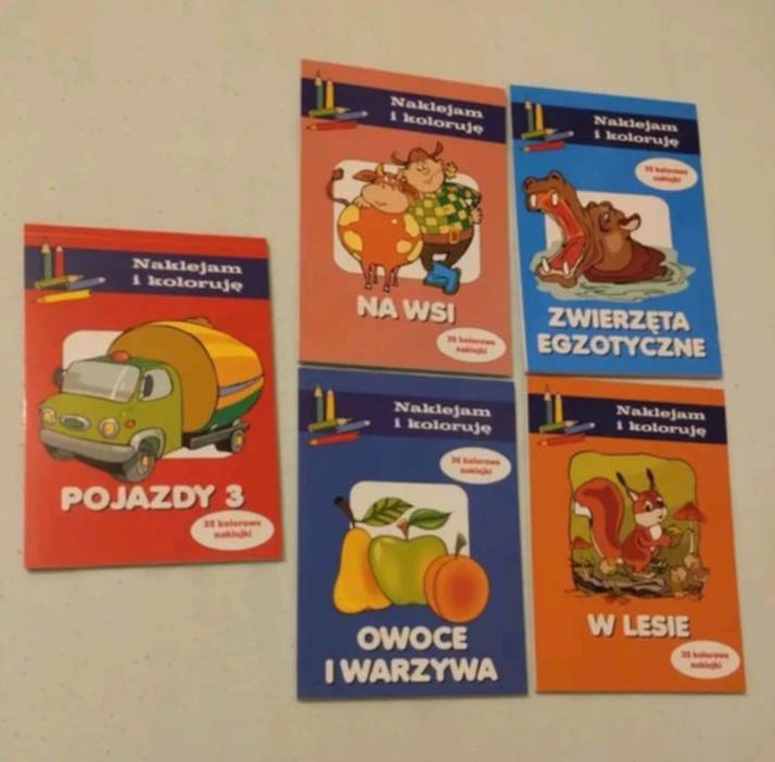 Kolorowanki z serii "Naklejam i koloruję"- 5 sztuk