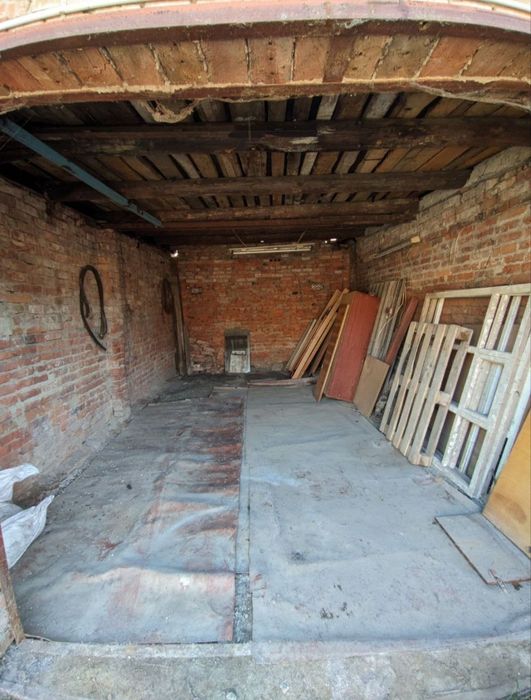 Здам цегляний гараж гск-7 на Пирогова Комарова90в