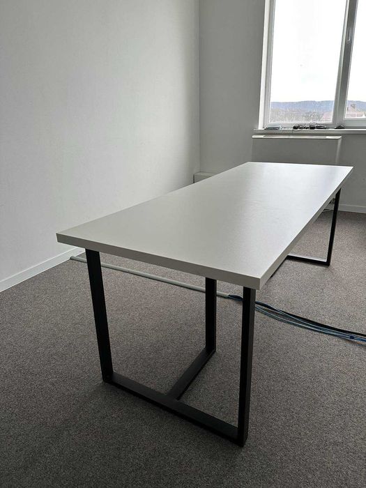 Стіл для переговорів. Стол в переговорную. Стіл Лофт. Стол Лофт.