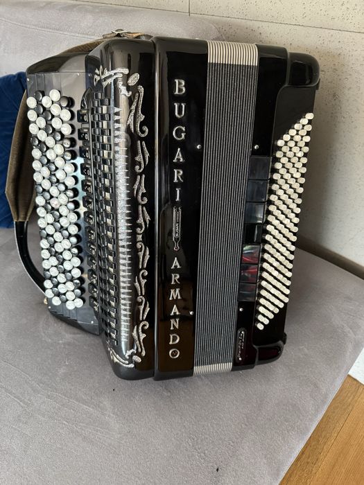 Akordeon guzikowy kanałowy Bugari Armando
