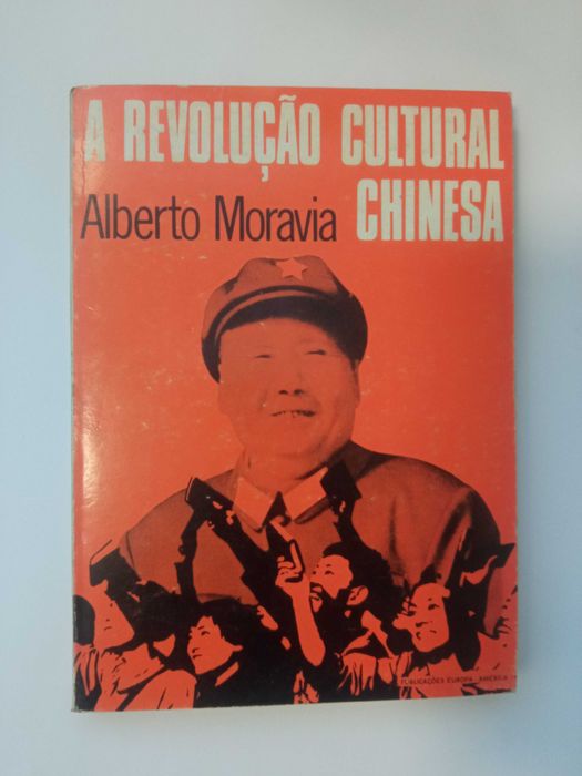 A Revolução Cultural Chinesa, de Alberto Moravia.