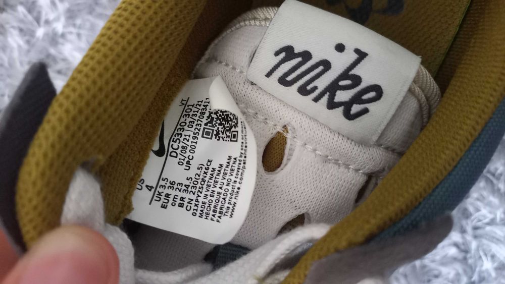 Sapatilhas Nike Air Max Pre- Day LX