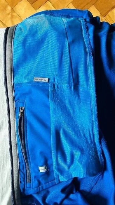 Softshell houdini S