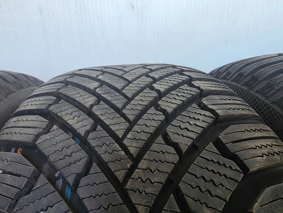 Continental WinterContact TS860 215/55r16 93H N5212