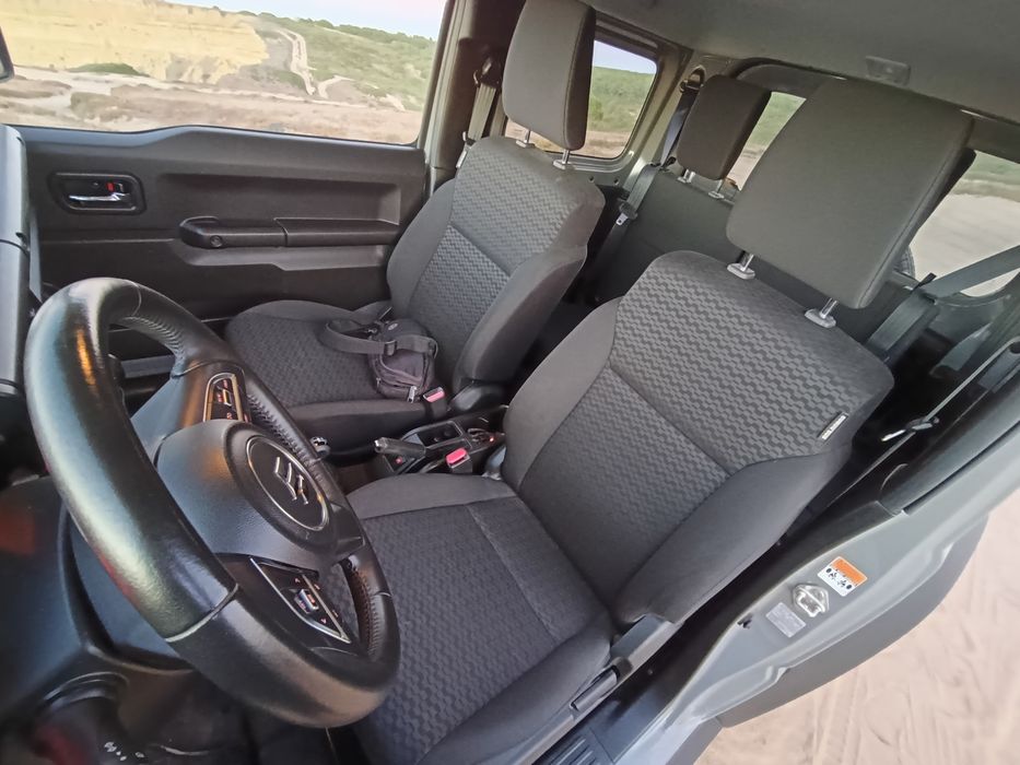 Suzuki Jimny 4 Lugares Full Extras com Histórico de Revisões