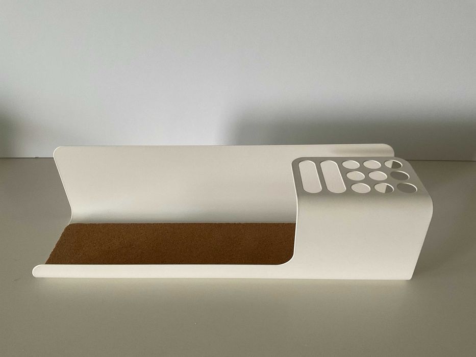 Suporte para canetas IKEA KVISSLE em metal branco - descontinuado