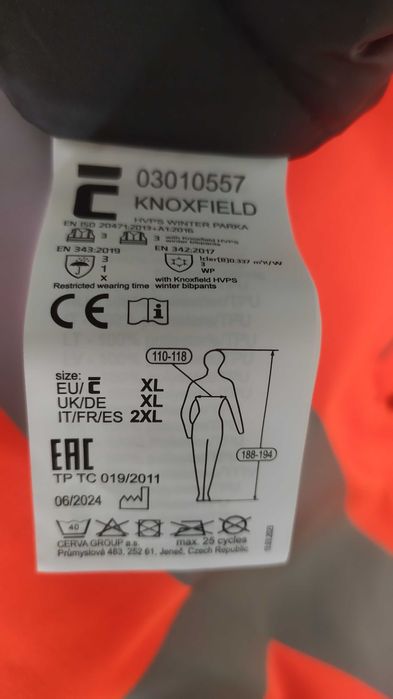 Nowe ogrodniczki robocze i kurtka odblaskowa Knoxfield