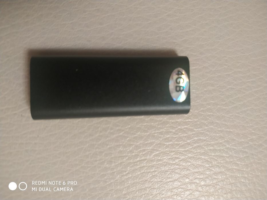 Мини диктофон с активацией голосом Savetek GS-R01s, 8 Гб памяти, Mp3,