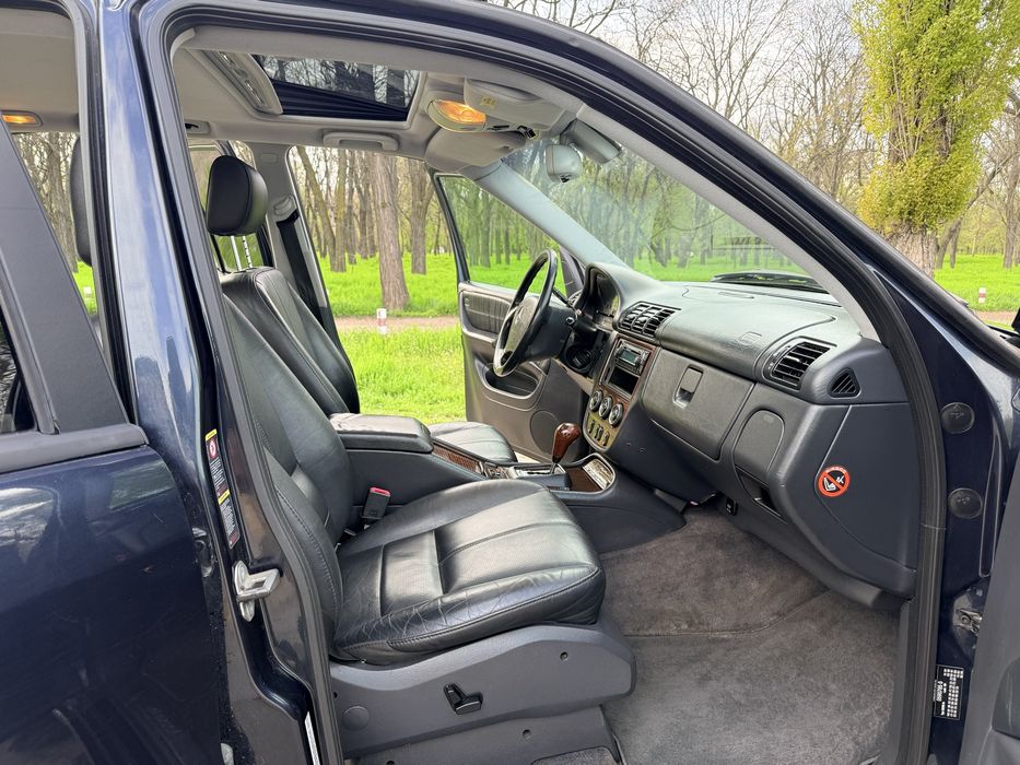 Продам Mercedes-Benz ML 400 2005 4.0 D