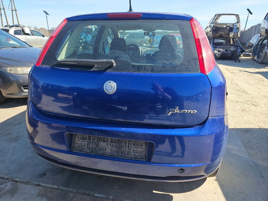 Klapa bagażnika zderzak tylny Fiat Grande Punto 2006r 5d 599/A 599 A