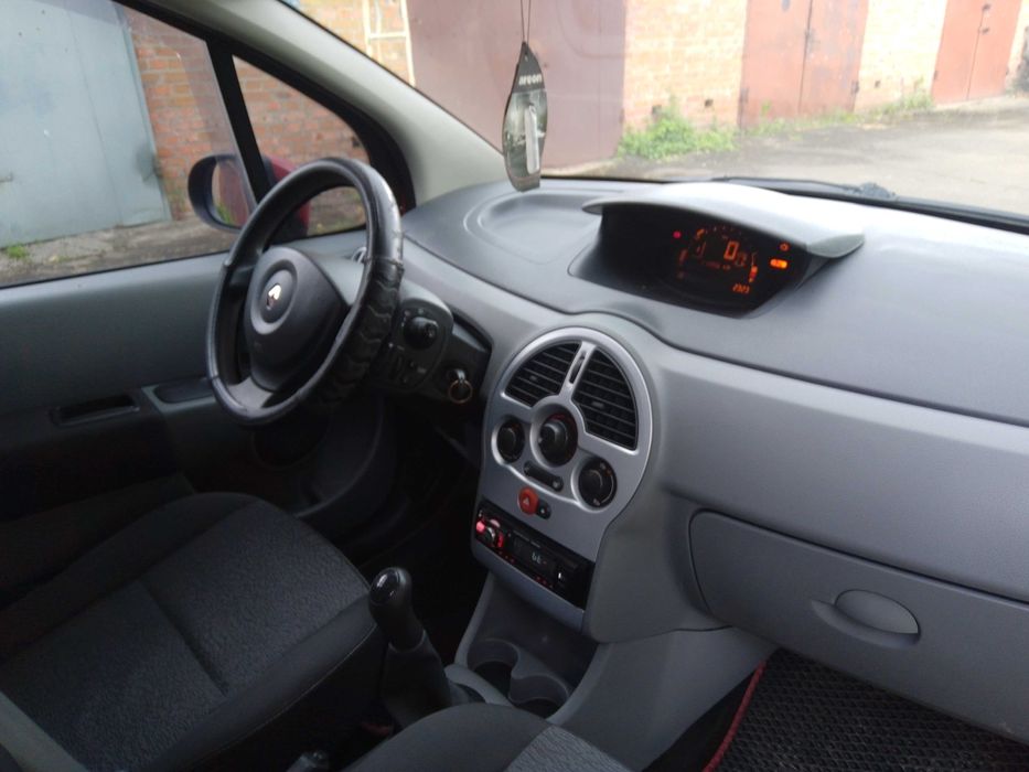 Renault Modus минивен