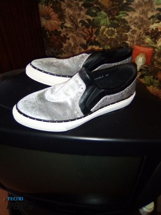 Макасини жіночі р.37