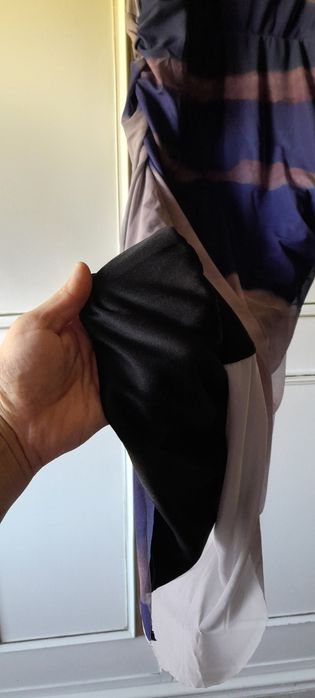 Vestido em chiffon forrado drapeado