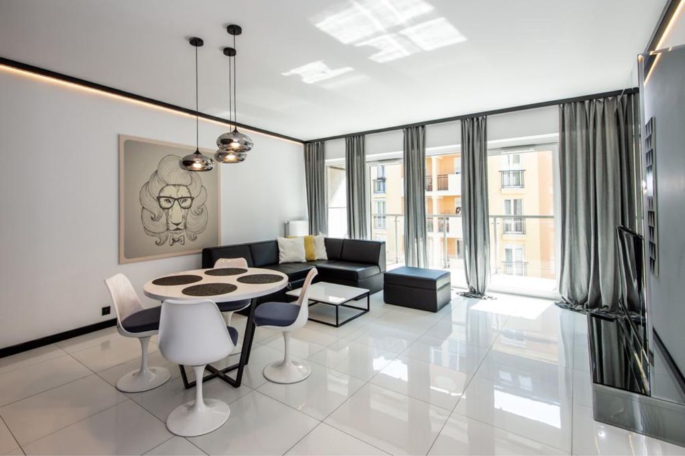 SUPER-APARTAMENTY.PL Найкраща оренда квартир в центрі Познані для пар