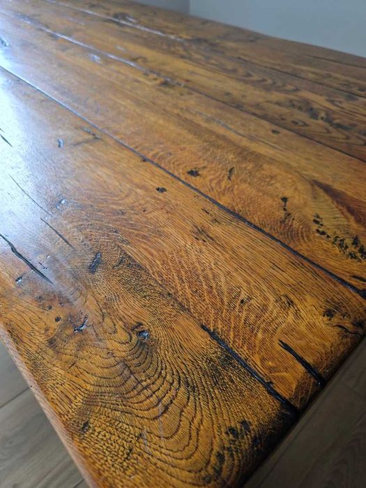 Ręcznie robiony stół dębowy CLASH