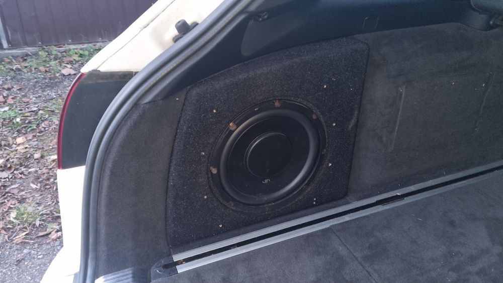 Subwoofer do A6 C6