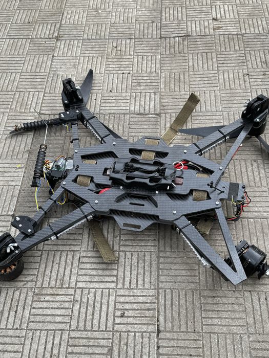 Fpv дрон безпілотник