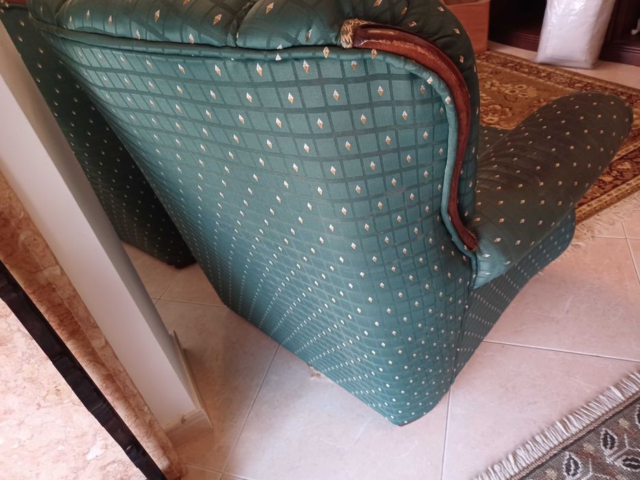 Dois sofás individuais