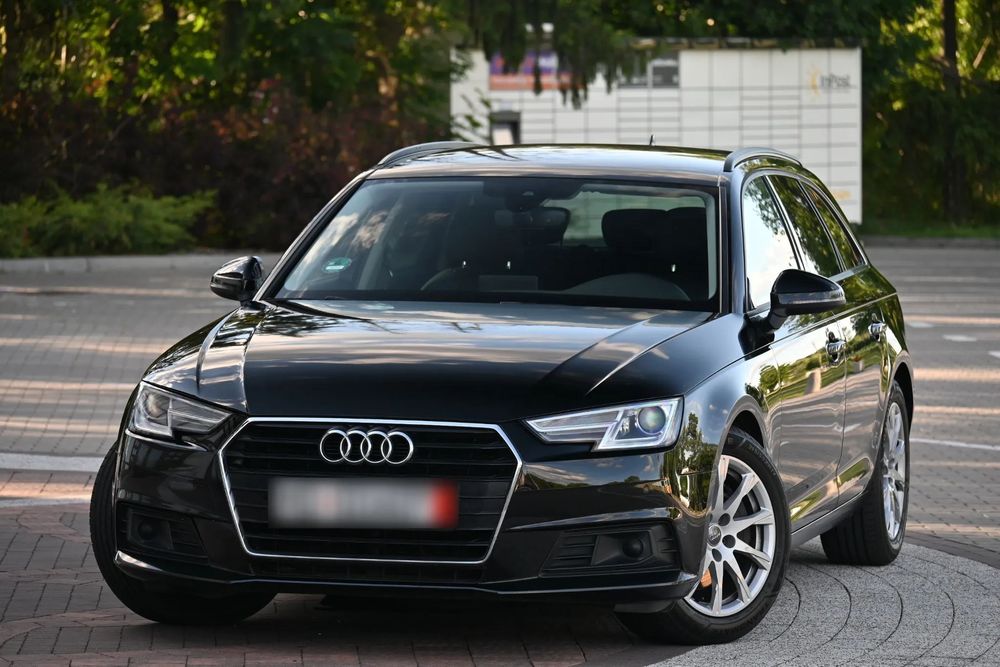 Audi A4 Avant 2.0 TDI S-tronic 190KM Ksenon Led Skóry Nawigacja