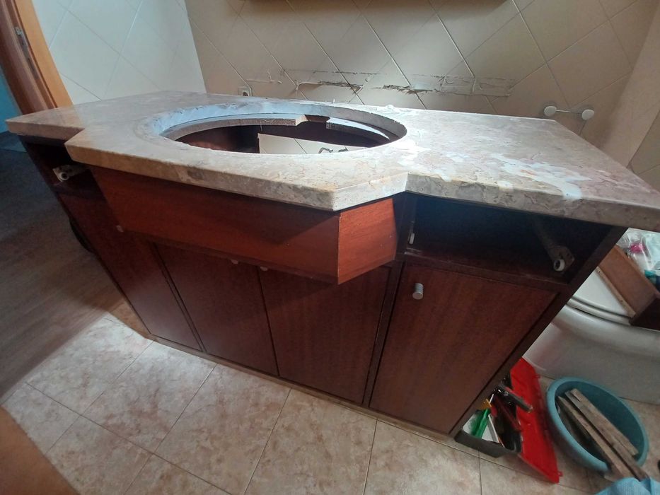 Móvel WC 120 cm + bancada em mármore