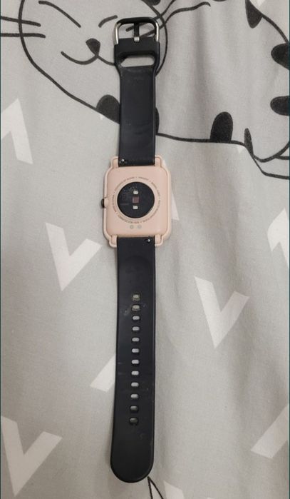 Продам часы Amazfit Bip S Lite