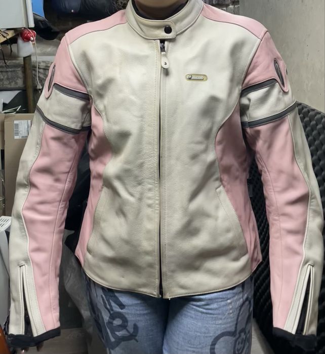 Мото куртки жіночі Alpinestars, Richa та RST