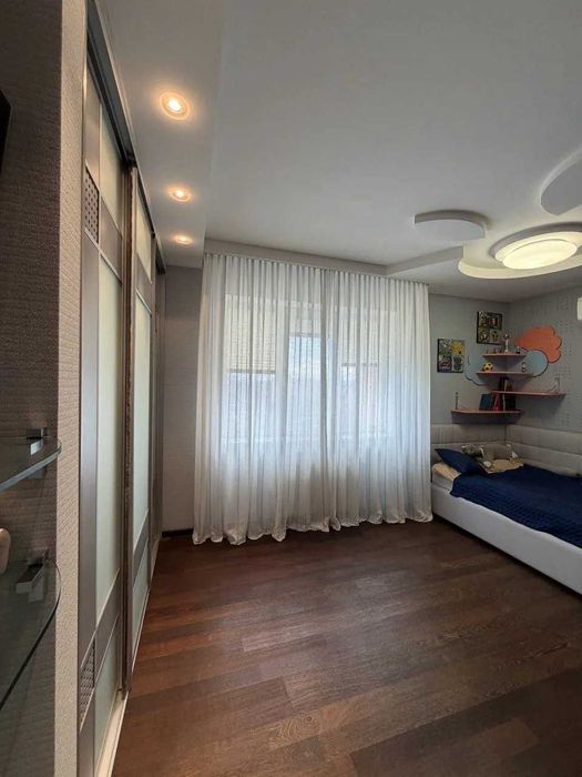 Продам 3 кімнатну квартиру 115 м2 ЖК Созидатель 1100$/m2 Центр Вигідно