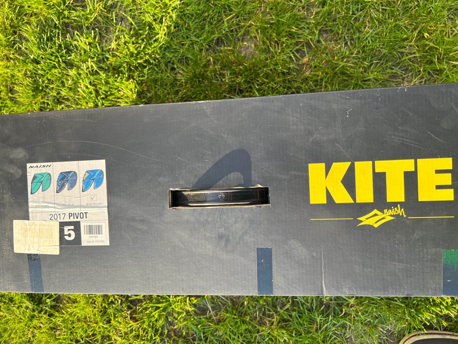 Latawiec Kite Naish Pivot 5m2
