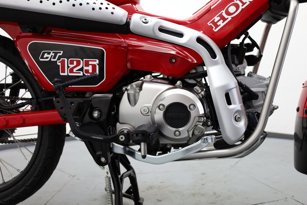 Honda CT125 Hunter Cub 4000$