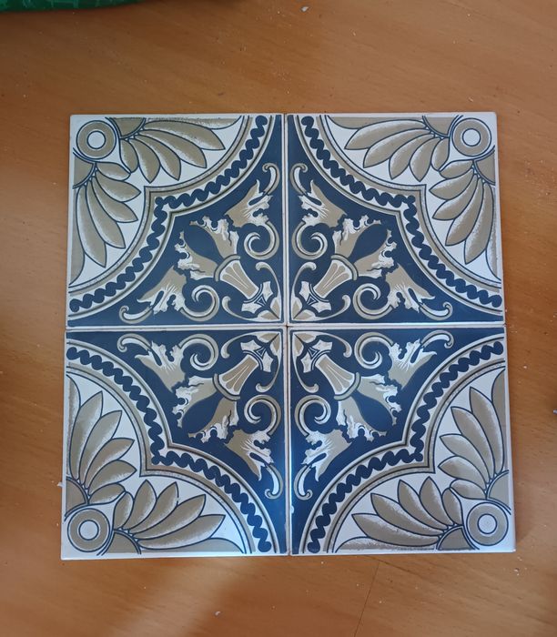 Azulejos vintage nunca aplicados(tenho quantidade)