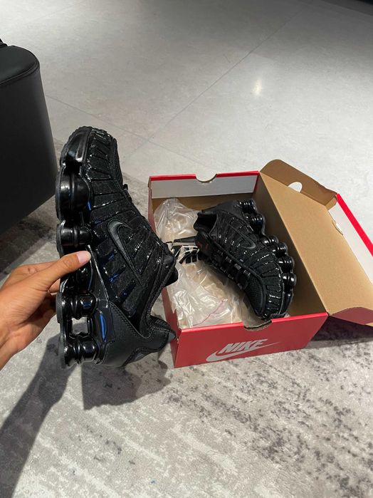 ButyDamskie Nike_Shox_TL_Black_Uniseks R.43
