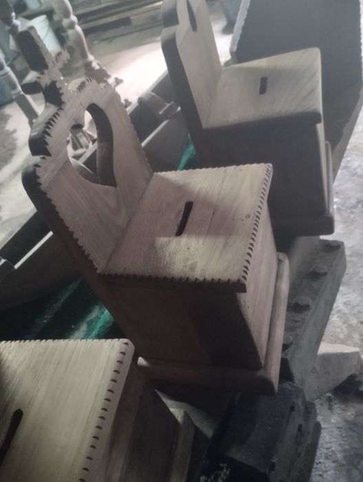 As nossas antiguidades são lindas para todos os clientes que gostam