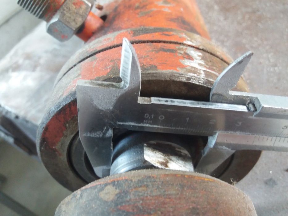 Циліндр насос