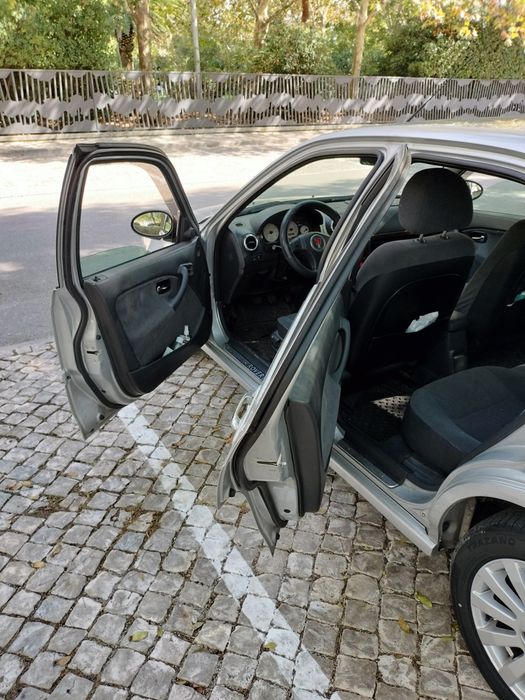 Rover 45  4p  2004 negociável