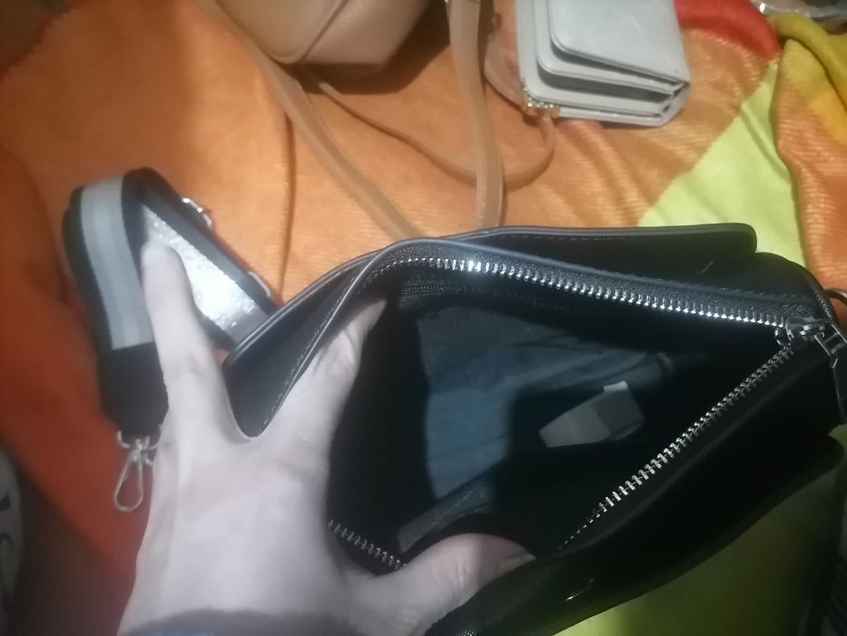Mala preta lacoste