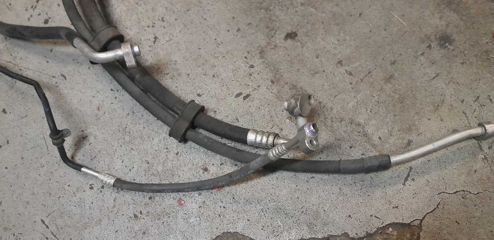 Przewód klimatyzacji przewody Vw Passsat B5 FL Skoda Superb 1 2.8 V6
