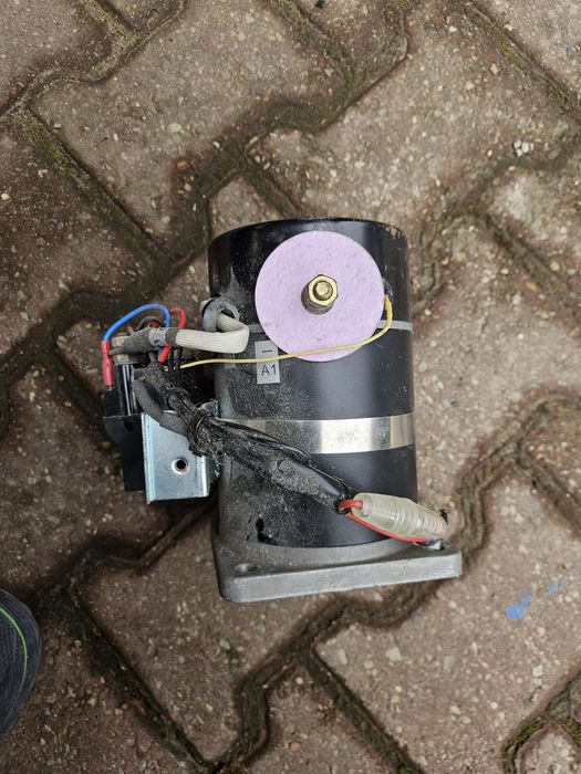 Silnik LEWMAR  do steru strumieniowego