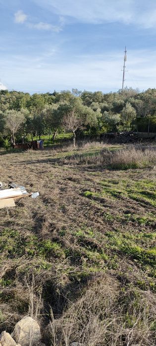 Alugo terreno com anexo