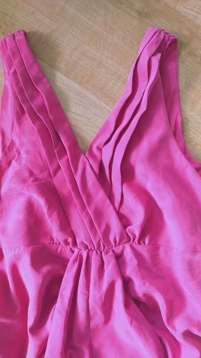 Różowa sukienka modal
