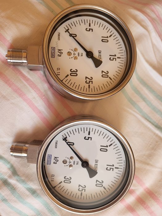 Manometr wika 0 kPa...30 kPa M20x1,5