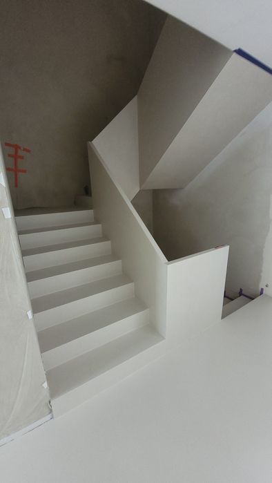 Mikrocement – schody, podłogi i posadzki | Łódź, Zgierz, woj. łódzkie