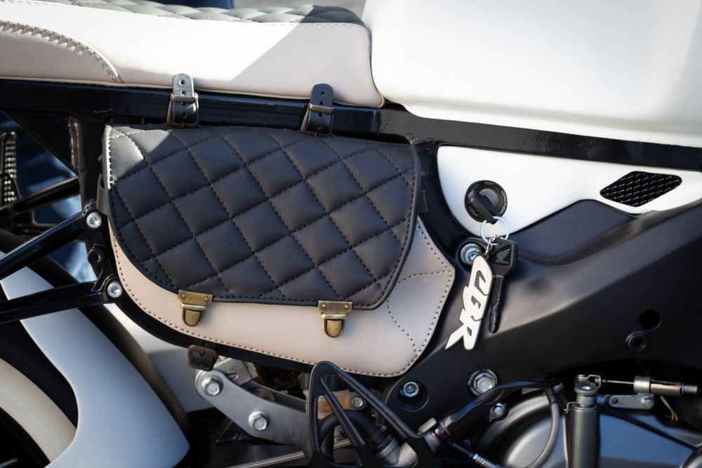 Кастом Cafe Racer Honda CBR600F4i
